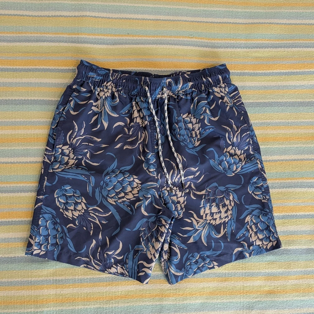 ⭐ Brooks Brothers Blue Pineapple Print Swim Trunks Size Small